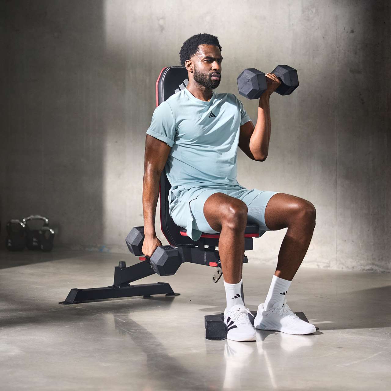 adidas Hantelbank verstellbar